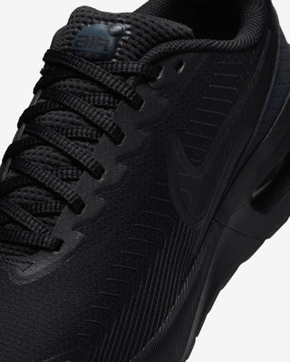 NIKE AIR MAX NUAXIS